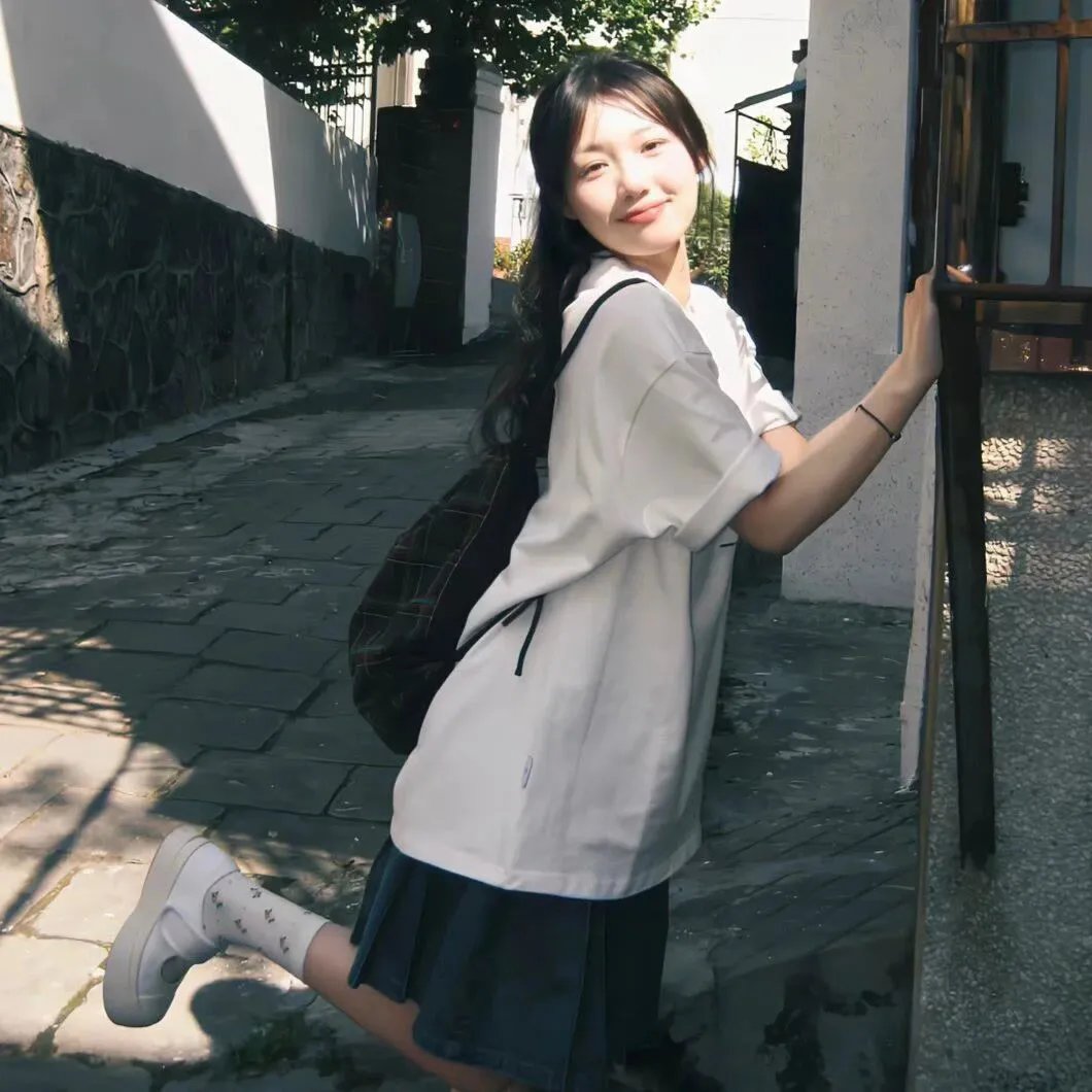 呆萌特务